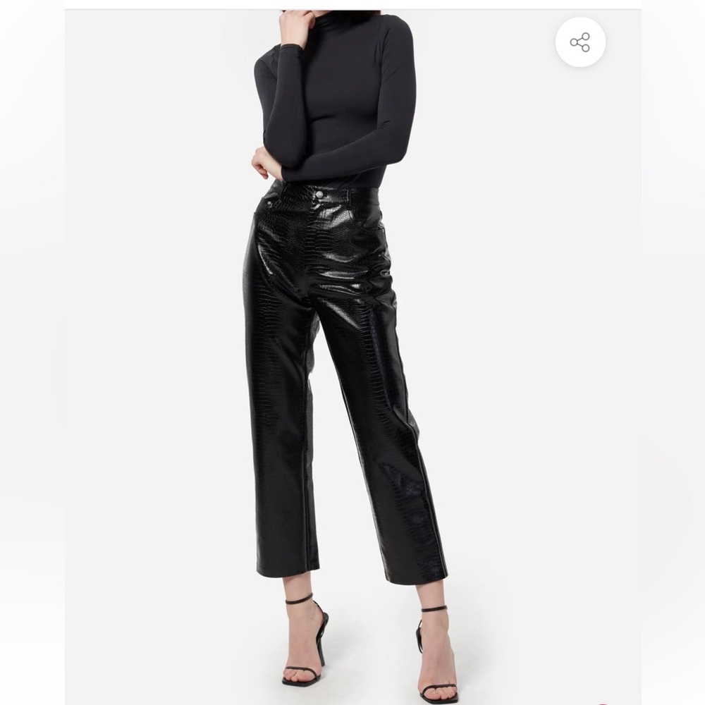 NWT CAMI NYC CROC EMBOSSED VEGAN LEATHER PANTS